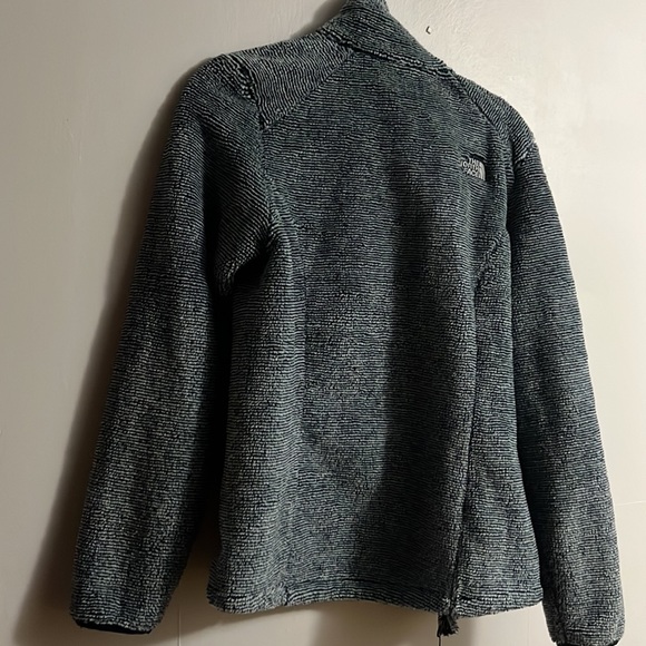 New with tags North face jacket - Picture 2 of 8